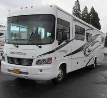 LUXURY MOTOR HOMES FOR RENT - GROUP7 | Oregon RV Rentals | RV Rentals ...