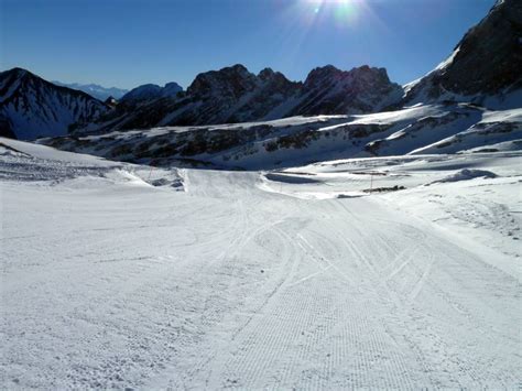 Ski resort Zugspitze - Skiing Zugspitze