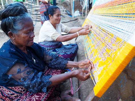 Ikat Weaving - Nusa Tenggara Association