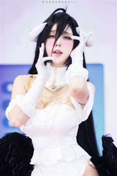 albedo cosplay : r/Albedo