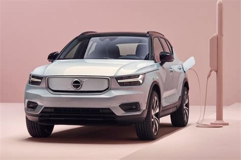 The XC40 Recharge P8, Volvo’s First Ev Arrives In Canada This Fall | AWIN