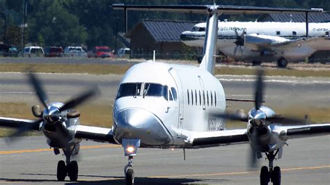 Beechcraft 1900 - Guía de Chárter para Grupo