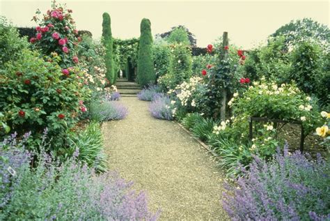 Beautiful English Gardens