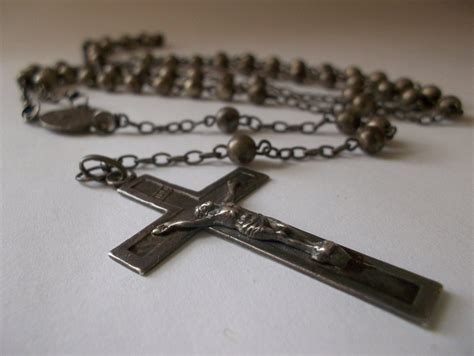 ANTiQUE STERLiNG SiLVER ROSARY BEADS/ Catholic Prayer Beads/