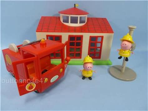 PEPPA PIG FIRE STATION , FIRE ENGINE FIGURE SET | eBay