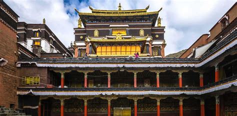 Shigatse | Tibet | Luxe and Intrepid Asia | Remote Lands