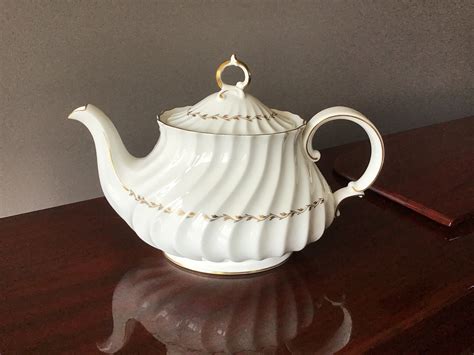 Adrian by Royal Doulton Fine Bone China Teapot in White With Gold ...