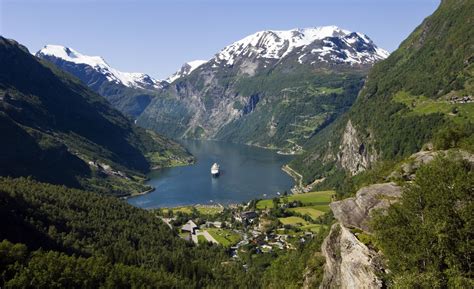 Geirangerfjord Hiking and Things to Do | Switchback Travel