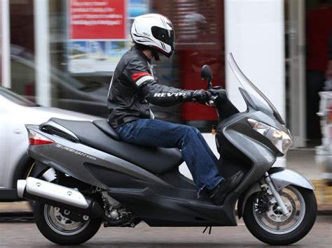 Suzuki Burgman 125 (2002-2012) Review, Specs & Prices