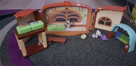 Bluey Calypso’s School Playset Review – What's Good To Do