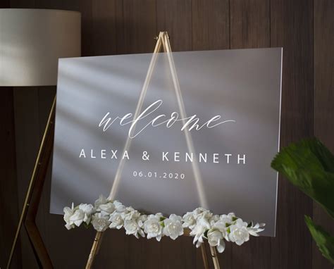 FROSTED ACRYLIC WELCOME SIGN in 2022 | Wedding welcome signs, Wedding signs, Wedding welcome