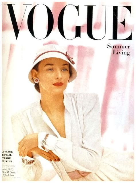 Model Dorian Leigh – Vogue, 1946 | Vogue magazine covers, Vintage vogue, Dorian leigh