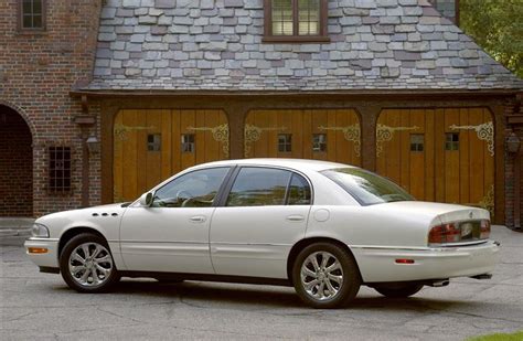 2005 Buick Park Avenue Image. Photo 1 of 27