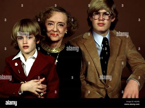 Bette Davis with her grandchildren, January, 1983 Stock Photo - Alamy