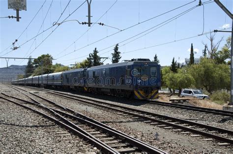 The Luxury Blue Train South Africa Editorial Stock Image - Image of track, area: 85499464