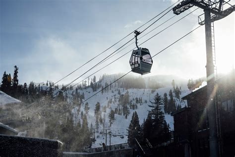 Second avalanche hits Palisades Tahoe ski resort : r/skiing