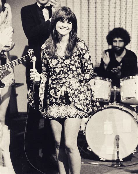 Linda Ronstadt. 1970s - Images