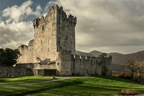 Ross Castle,Killarney National Park,Ireland | Ross castle, National ...