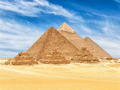 Great Pyramid Of Giza Wallpaper