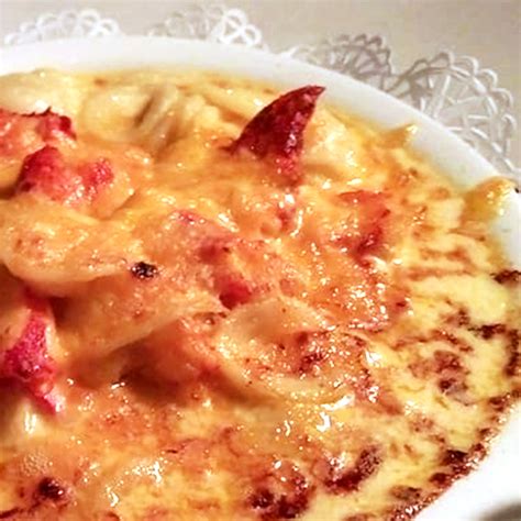 MAINE LOBSTER TRUFFLED MAC n CHEESE | Pacific Dining Car