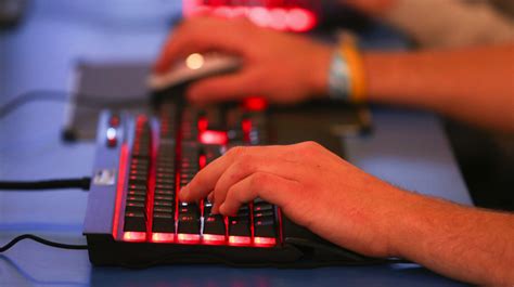 Major Gaming Keyboard Brands Ranked Worst To Best