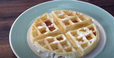 Eggo Waffles Recipe (Kellogg's Copycat) - Recipes.net