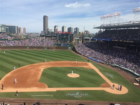 Ultimate Guide to Taking a Baby to a Cubs Game at Wrigley Field