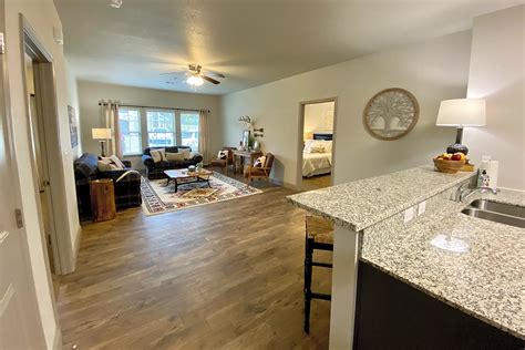 Lone Oak Apartments - Weatherford, TX 76086