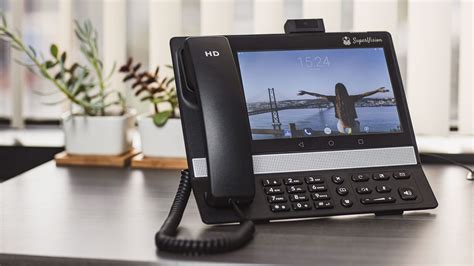 Best Small Office Phone Systems | Complete Communication Company