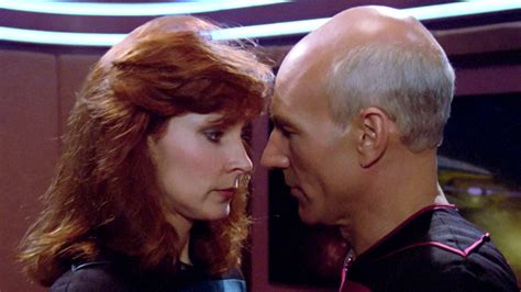 Jean-Luc Picard's Relationship With Beverly Crusher Explained