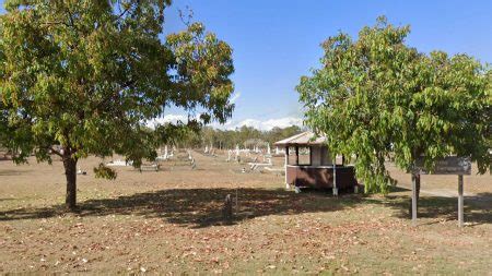 Pioneer-Graves-Mareeba | Brown Signs