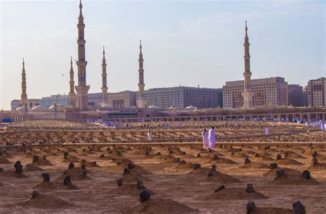 Jannatul Baqi: The Cemetery Where The Prophet’s Near Ones Rest