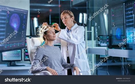 396 Eeg Headset Computer Images, Stock Photos & Vectors | Shutterstock