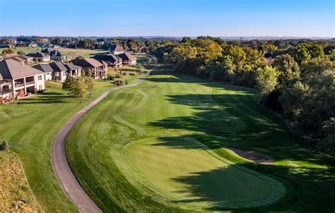 Living at Firethorn - Firethorn Golf Club - Lincoln, NE