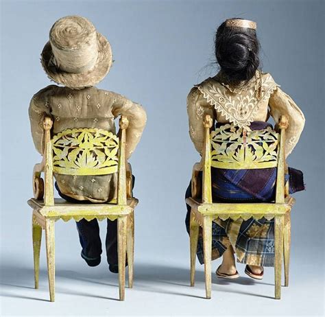 Pareja de mestizos vestidos de gala: articulated figures in polychromed ...