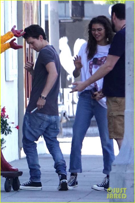 Tom Holland & Zendaya Adorably Snap Pic with Spider-Man Statue!: Photo ...