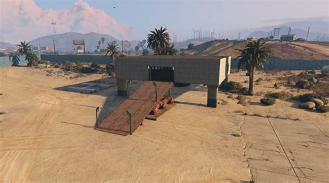 Sandy Shores airfield mechanic (Map builder/Menyoo) - GTA5-Mods.com