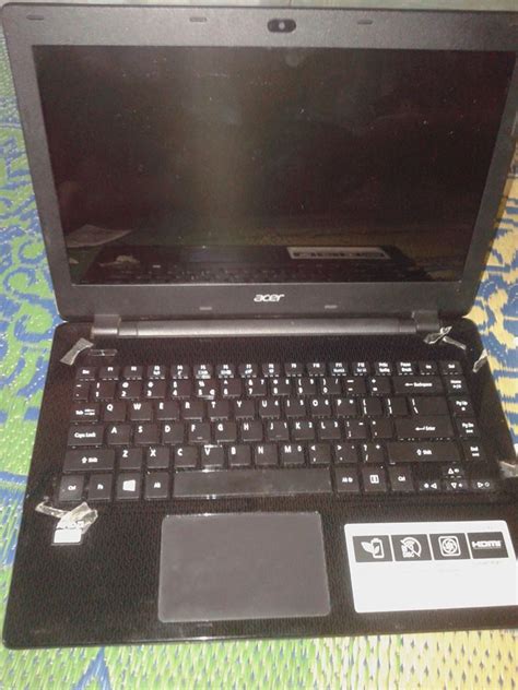 ACER ASPIRE E5-421-27R2 Black | Tabloid Laptop