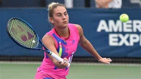 Marta Kostyuk [2025 Update]: Australian Open & Net Worth - Players Bio