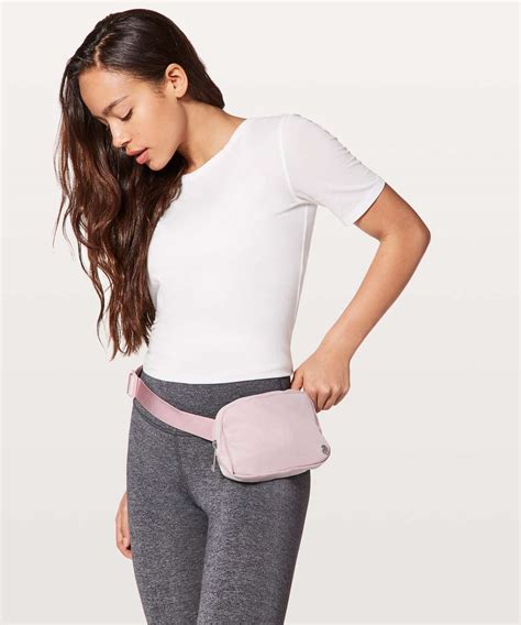 Lululemon Everywhere Belt Bag *1L - Misty Pink - lulu fanatics