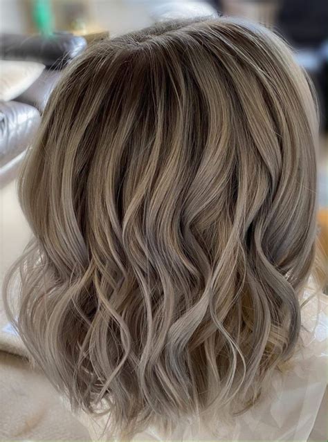 Ashy Balayage Bob | Ash brown hair balayage, Ash blonde hair with ...