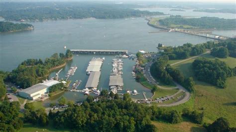 Fort Loudon Marina | Tennessee River Valley