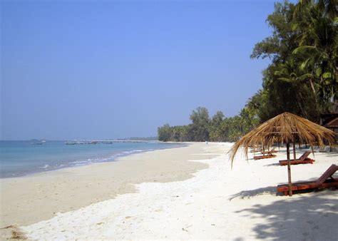 Visit Ngapali Beach on a trip to Myanmar (Burma) | Audley Travel