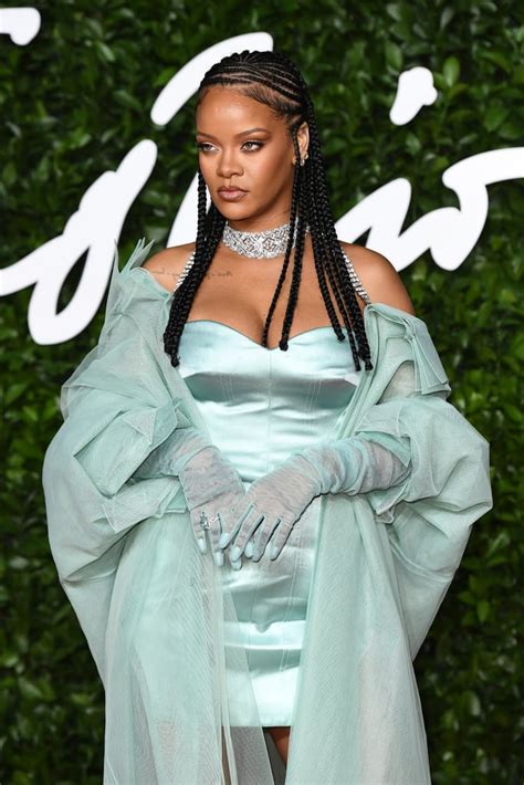 Rihanna at the 2019 British Fashion Awards | Rihanna Wearing Fenty at ...