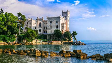 Trieste: Italy's surprising capital of coffee - BBC Travel