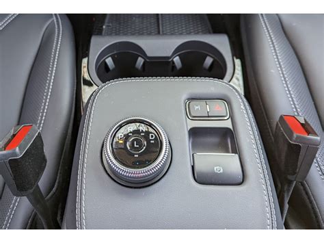 2022 Ford Mustang Mach-E: 68 Interior Photos | U.S. News