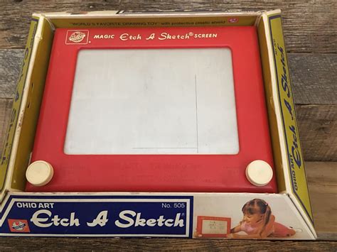 Best Free Etch A Sketch Box Drawing Is Fun 1980 With Pencil - Sketch ...