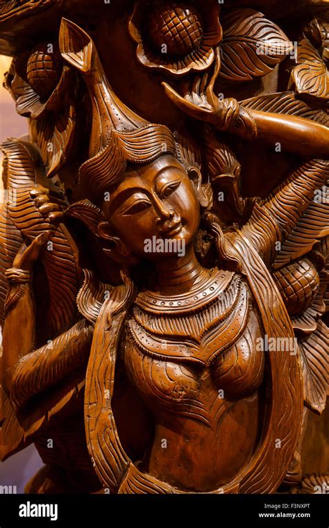 wood carving art Stock Photo - Alamy