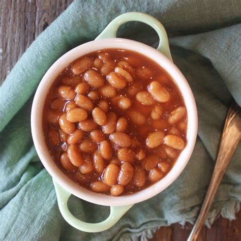 Boston Baked Beans - Traditional American Recipe | 196 flavors