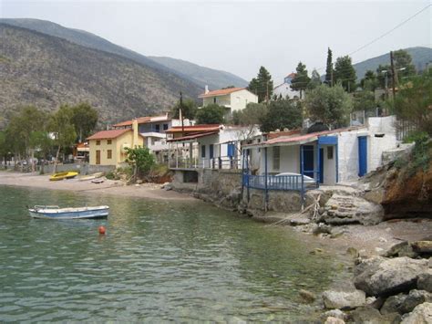 Agios Vasilios, Beaches, Voiotia Prefecture | Facegreek